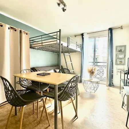 Lovely Near The Old Port And Train Station * La Rochelle (Charente-Maritime)